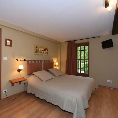 La Correrie Hotel Les Grandes-Armoises ภายนอก รูปภาพ
