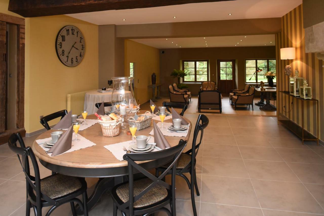 La Correrie Hotel Les Grandes-Armoises ภายนอก รูปภาพ